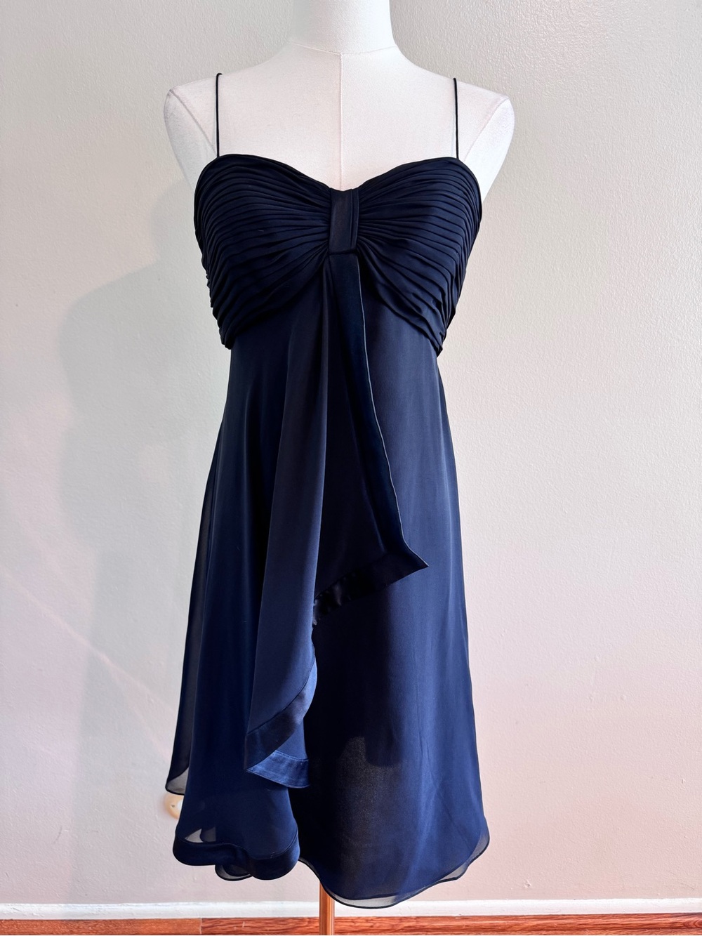 Kay Unger Evening 100% Silk Black Draped Cocktail Dress Size 10 Y2K